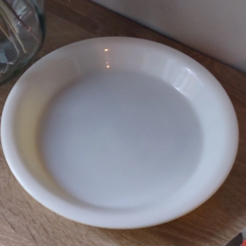 Pyrex beautiful excellent